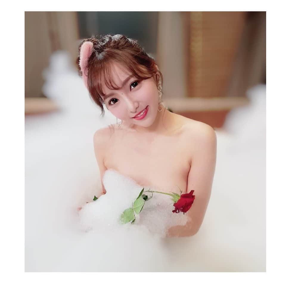 輝月あんりのインスタグラム：「💗🛁💗」