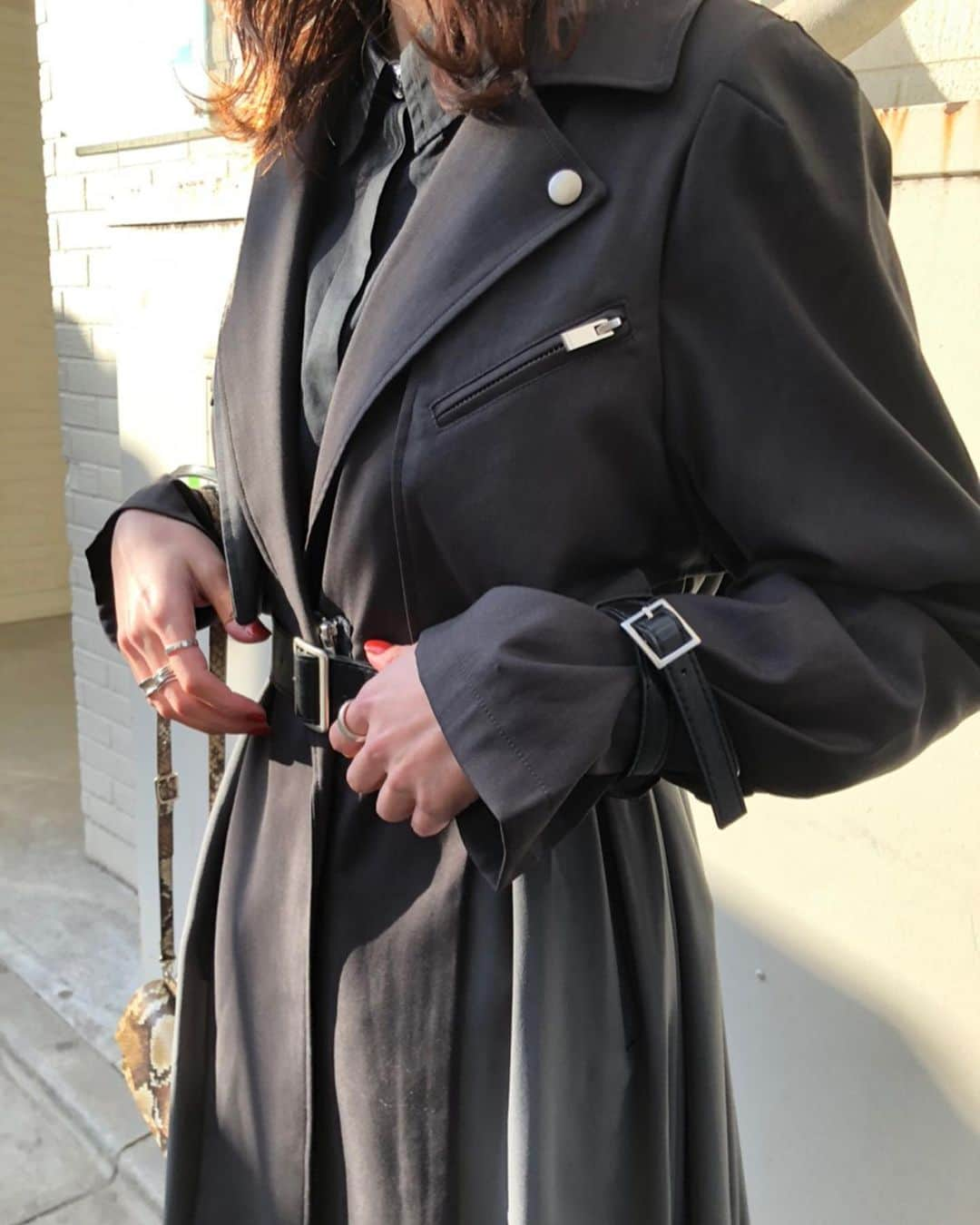 Ameri VINTAGE LUMINE SHINJUKUさんのインスタグラム写真 - (Ameri VINTAGE LUMINE SHINJUKUInstagram)「2月4日(火) 発売 ♥ ・ ・ RIDERS DETAIL COAT BLK / BEG S / M ¥25,000 (+tax) ・ @aym__319  174cm/Mサイズ着用 ・ ・ #ameri #amerivintage  #20ss #spring #fashion #code #トレンチコート #トレンチ #riders #ライダース #SS #spring  #shinjuku #lumine2 #新宿 #ameri新宿 #アメリ」2月3日 20時08分 - ameri_shinjuku