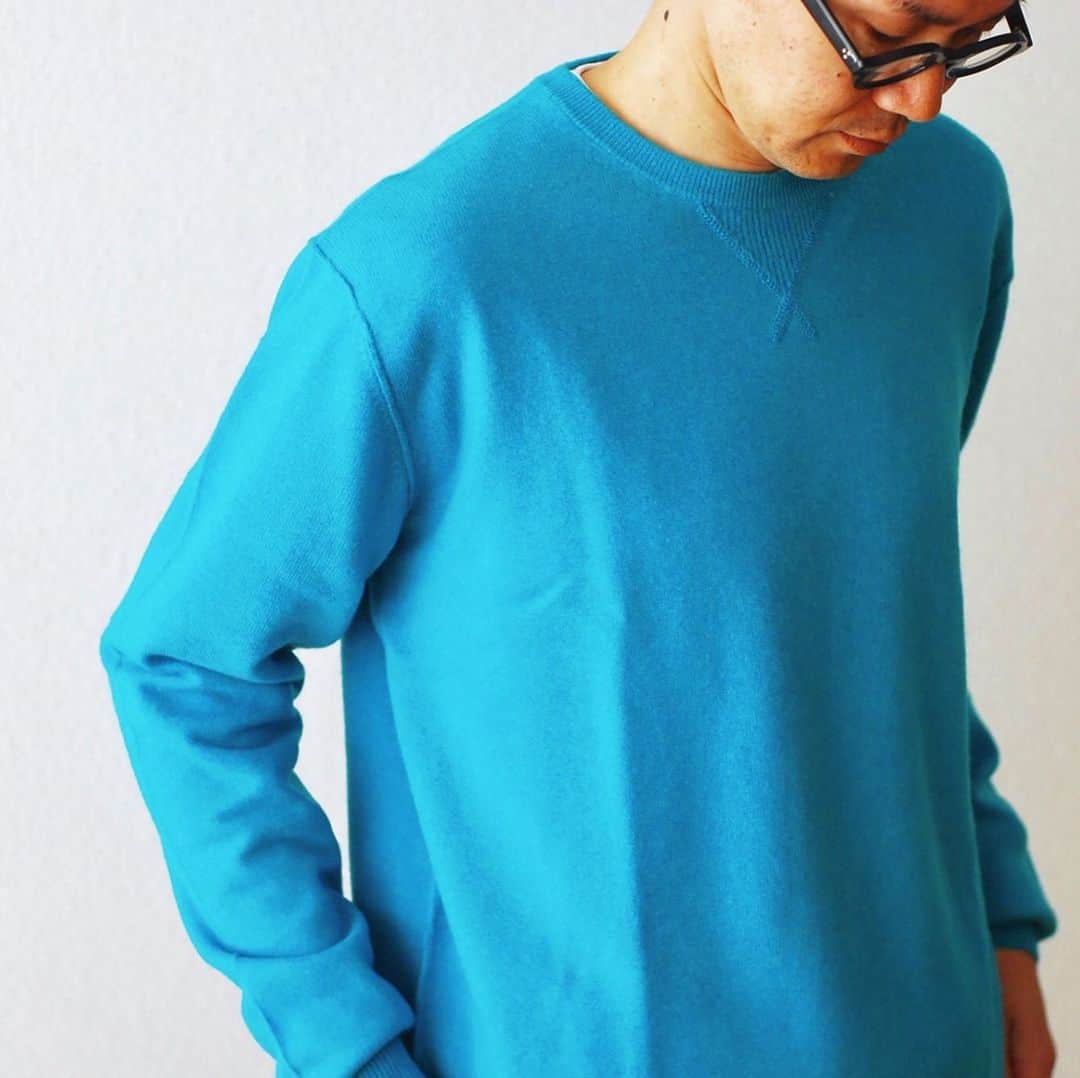 のインスタグラム：「_ jumper1234 / ジャンパー1234 "STITCH SWEAT NEON COLOR -Cashmere-" ¥35,200- _ 〈online store / @digital_mountain〉 https://www.digital-mountain.net/shopdetail/000000008534/ _ 【オンラインストア#DigitalMountain へのご注文】 *24時間受付 *15時までのご注文で即日発送 *1万円以上ご購入で送料無料 tel：084-973-8204 _ We can send your order overseas. Accepted payment method is by PayPal or credit card only. (AMEX is not accepted) Ordering procedure details can be found here. >>http://www.digital-mountain.net/html/page56.html _ #jumper1234 #ジャンパー1234 _ 本店：#WonderMountain blog>> http://wm.digital-mountain.info/blog/20200203-1/ _ 〒720-0044 広島県福山市笠岡町4-18 JR 「#福山駅」より徒歩10分 (12:00 - 19:00 水曜・木曜定休) #ワンダーマウンテン #japan #hiroshima #福山 #福山市 #尾道 #倉敷 #鞆の浦 近く _ 系列店：@hacbywondermountain _」