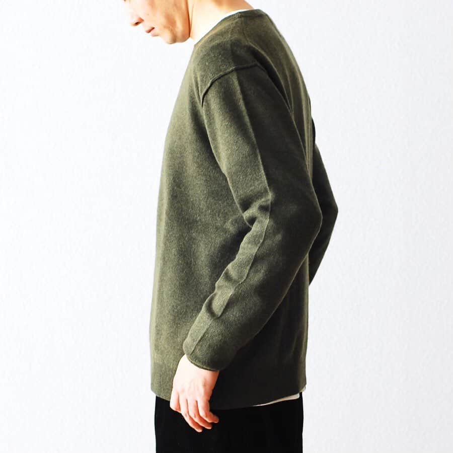 wonder_mountain_irieさんのインスタグラム写真 - (wonder_mountain_irieInstagram)「_ jumper1234 / ジャンパー1234 "STITCH SWEAT -Cashmere-" ¥35,200- _ 〈online store / @digital_mountain〉 https://www.digital-mountain.net/shopdetail/000000007211/ _ 【オンラインストア#DigitalMountain へのご注文】 *24時間受付 *15時までのご注文で即日発送 *1万円以上ご購入で送料無料 tel：084-973-8204 _ We can send your order overseas. Accepted payment method is by PayPal or credit card only. (AMEX is not accepted) Ordering procedure details can be found here. >>http://www.digital-mountain.net/html/page56.html _ #jumper1234 #ジャンパー1234 _ 本店：#WonderMountain blog>> http://wm.digital-mountain.info/blog/20200203-1/ _ 〒720-0044 広島県福山市笠岡町4-18 JR 「#福山駅」より徒歩10分 (12:00 - 19:00 水曜・木曜定休) #ワンダーマウンテン #japan #hiroshima #福山 #福山市 #尾道 #倉敷 #鞆の浦 近く _ 系列店：@hacbywondermountain _」2月3日 20時45分 - wonder_mountain_