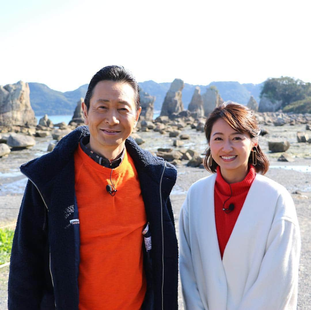 テレビ大阪「おとな旅あるき旅」さんのインスタグラム写真 - (テレビ大阪「おとな旅あるき旅」Instagram)「今週のおとな旅あるき旅（テレビ大阪）は、本州最南端 和歌山・串本から白浜温泉へ！冬でもポカポカ…絶景と海の幸満喫旅です！  黒潮が育んだ美味いもんと潮風心地よい海辺散策。串本名物のカツオ茶漬けや白亜の潮岬灯台、ウミガメが有名な水族館、そして源泉かけ流しの白浜温泉の人気宿まで、盛りだくさん！お楽しみに！  2/8(土)18:30〜  #おとな旅あるき旅#テレビ大阪#三田村邦彦#吉川亜樹#和歌山#串本#本州最南端#白浜温泉#潮岬#潮岬灯台#カツオ茶漬け#黒潮#串本海中公園#ウミガメ#クエ鍋」2月3日 21時10分 - tvo.otonatabi