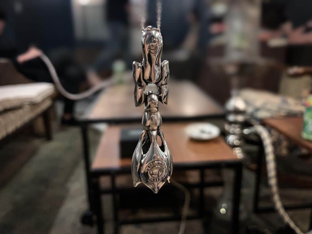 ももかわのインスタグラム：「憧れのLONE ONES 音色も造形も美しすぎる  #loneones #silveraccessory #ロンワンズ #ロンワンズ青山」