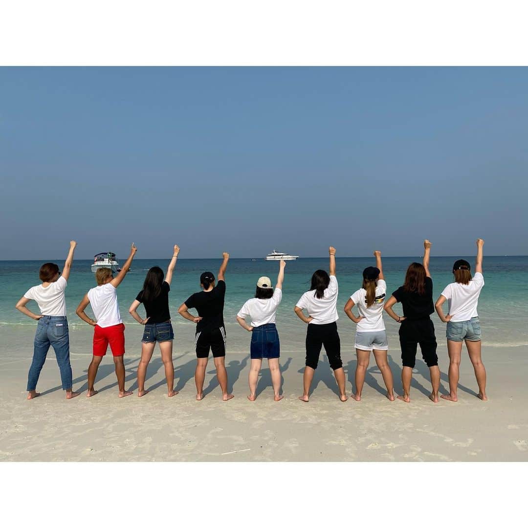 のインスタグラム：「✊🏼☝🏾✊🏼✊🏾✊🏻✊🏾✊🏾✊🏾✊🏼」