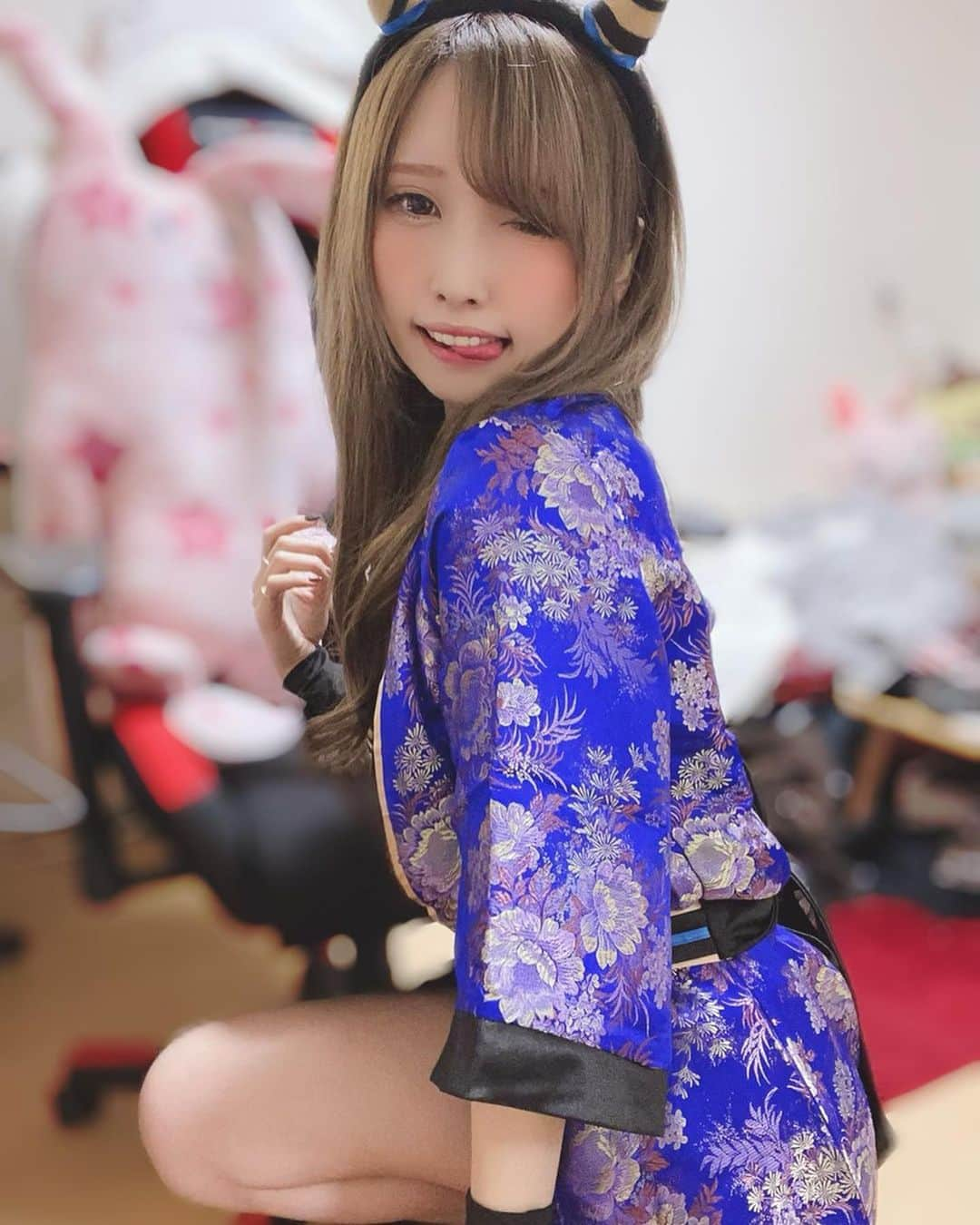 みったんのインスタグラム：「Demon👹♡ #youtuber #youtube #japan #japanese #japanesegirl #cosplay #cosplayer #cosplaygirl #cos #demon #japanesestyle #haircolor #extensions」