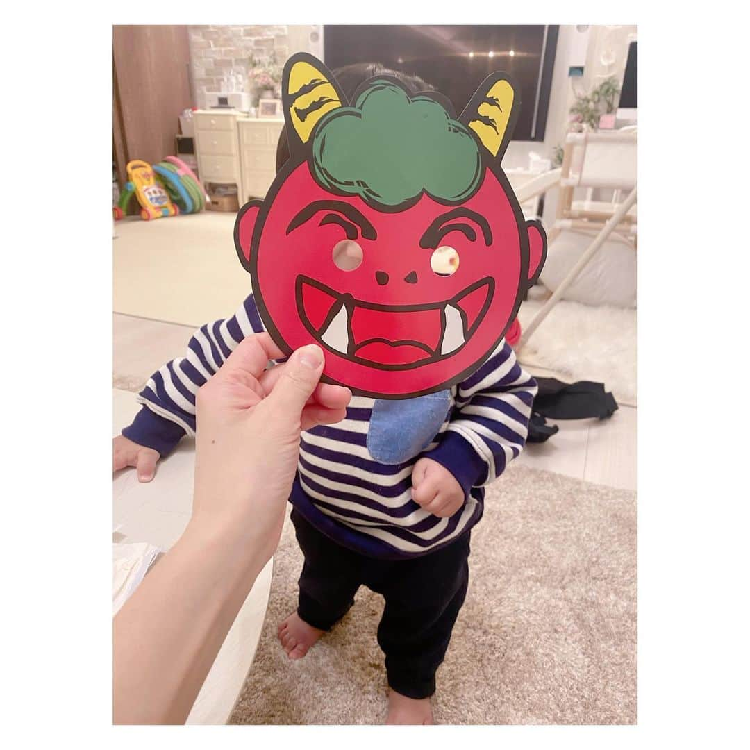 辻希美さんのインスタグラム写真 - (辻希美Instagram)「赤鬼家族♡  #節分 #2月3日 #赤鬼 #👹 #この鬼のお面可愛すぎる #誰も怖がらない #でも #青空#昊空　はかなり鬼の存在にはまだビビる #鬼電話 #いまだに泣く #まだまだ可愛いメンズ #😍💕」2月4日 8時24分 - tsujinozomi_official