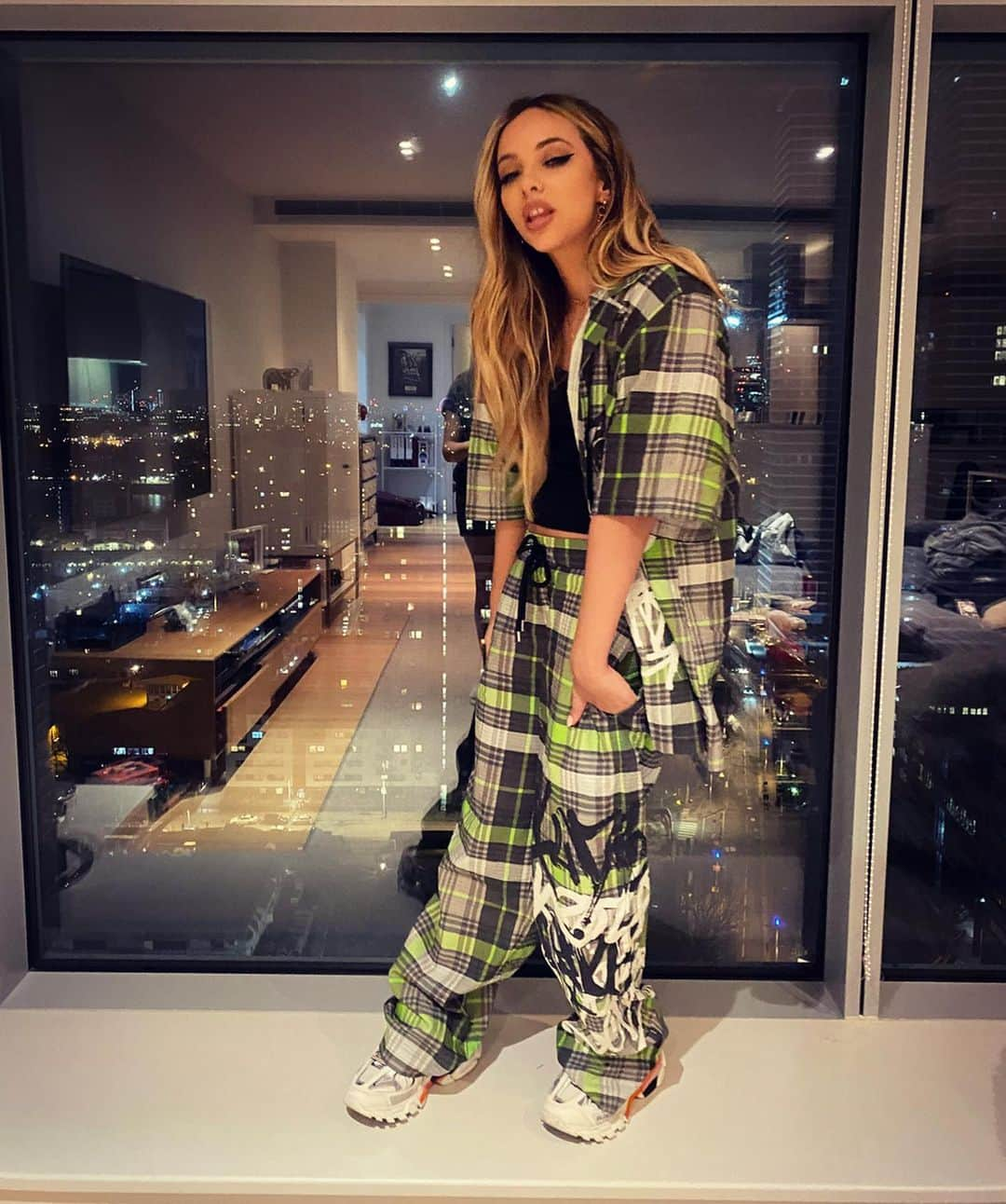 ジェイド・サールウォールさんのインスタグラム写真 - (ジェイド・サールウォールInstagram)2月4日 1時22分 - jadethirlwall