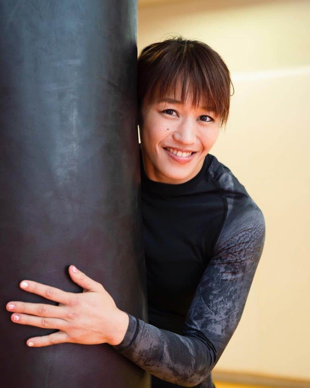 のインスタグラム：「白澤正さん本当に素敵な方でした！！！ 撮ってもらった写真を載せていきます✨ ⚫︎パート6⚫︎ ※減量中だったので私細いっ⭐️ #photography #cool #muscle #me #prowrestling  #training ＃fitness #gym #fit #body」