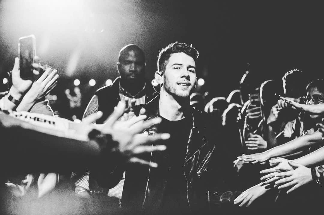 ニック・ジョナスさんのインスタグラム写真 - (ニック・ジョナスInstagram)「Thank you London.」2月4日 3時34分 - nickjonas