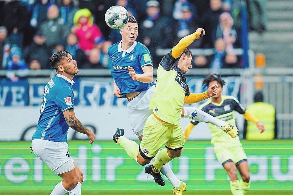 ニコライ・ラップのインスタグラム：「Bei meinem ersten Spiel für @svdarmstadt1898 leider nur 1 Punkt mitgenommen - weiter gehts! ⚜️ #lilien」