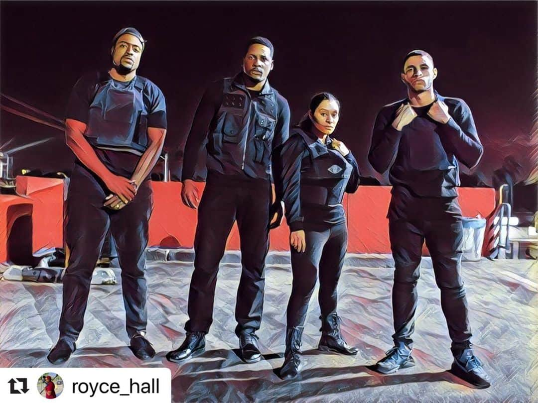 ダフニ・クラークさんのインスタグラム写真 - (ダフニ・クラークInstagram)「DOPE! Humbled and blessed! Thank you @royce_hall #Repost @royce_hall with @make_repost ・・・ #myblackhistory I was apart of the creative process in helping @david_jite and @kay_smiff bring their project to life. Titled CROOKED, this was my first time booming and recording outside a studio. This is all thanks to @jdotjordan  who called me after I asked if he know anyone that needed sound. This was black men and women coming together to create our own stories. This is forever apart of my legacy and added to my historical archive. May more times like these happen in my life. #film #sound #cinema #actor #letsdothis #losangeles #hollywood」2月4日 4時50分 - daffmc29