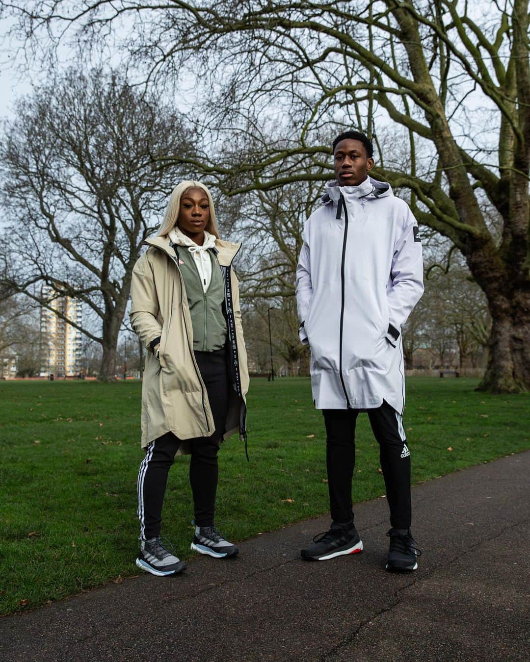 Kristal AWUAHさんのインスタグラム写真 - (Kristal AWUAHInstagram)「If everyone is moving forward together then success takes care of itself 💨 • OWN THE ELEMENTS  #MYSHELTER LDN PARKA available now!! • @adidaslondon  @adidasterrex」2月4日 5時40分 - kristalawuah