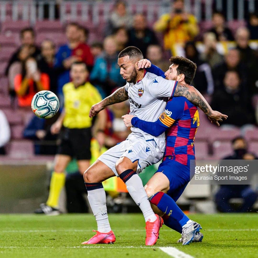 ルベン・ヴェソのインスタグラム：「Excelente trabajo y actitud de todos! Ya con la mente puesta en el partido importantismo del sábado 💪🏽💯」