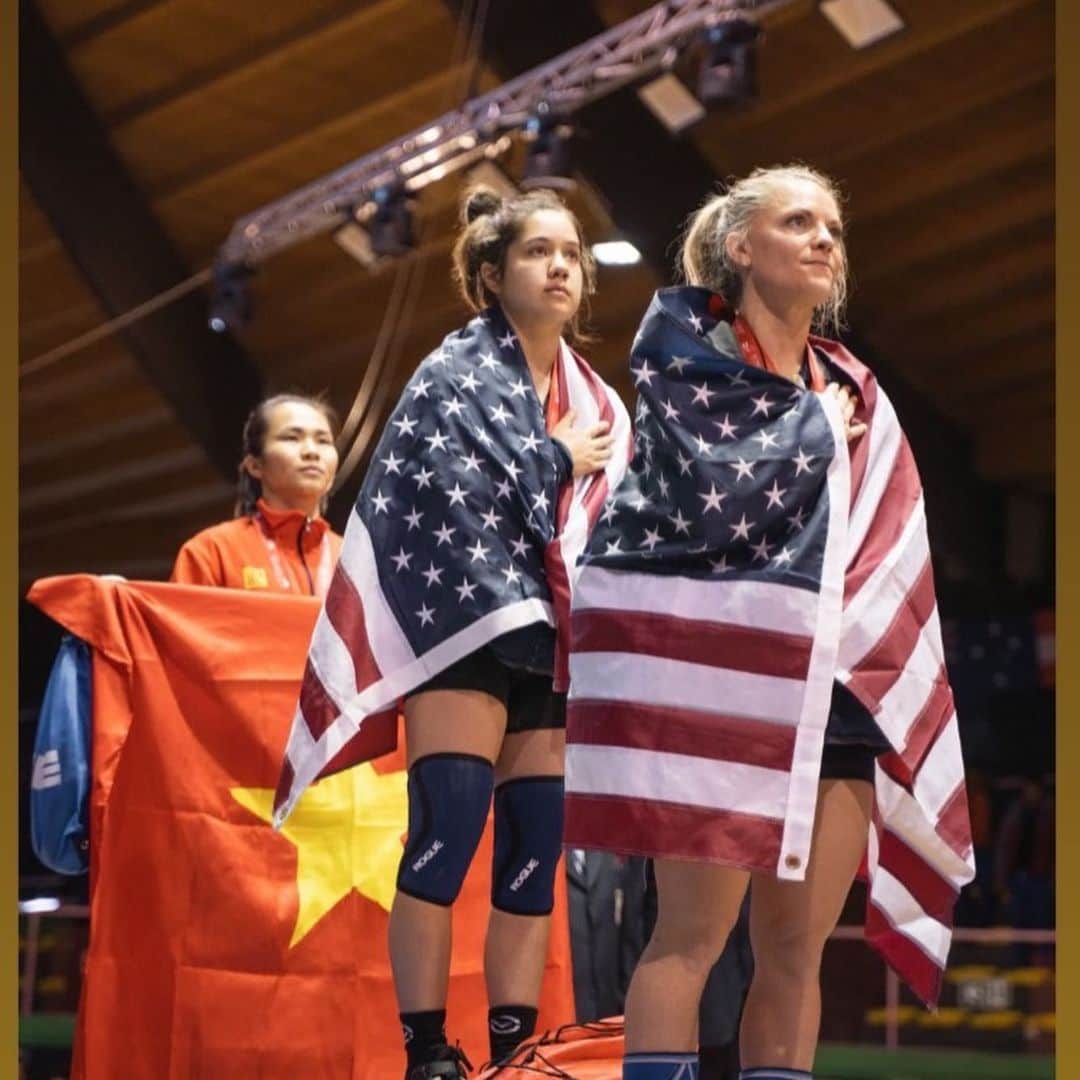 モーガン・キングのインスタグラム：「My entire career has been about work ethic. To push my body to its entirety and feel the struggle everyday in the gym to pursue greatness. This meet was no exception. I become greater every time I step onto the stage whether results show or not. I am a firm believer that sports are not for the fame and the glory. At the end of our lives it is never the medals we won but the people we inspire and built the dream with. I am thankful for every person who joins me on this journey and I’m grateful to call them my family. These humans that came out and crushed at this competition are no exception.」