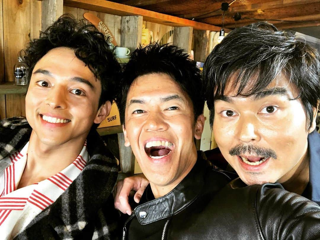 武井壮さんのインスタグラム写真 - (武井壮Instagram)「今夜のグータンヌーボ2はこの三人で漢グータンだよ！！！ 恋バナならぬ濃いバナで盛り上がります！！ 三人の人生が垣間見えるよ！！！ ご覧くださいな！！！( ´ ▽ ` ) #小澤征悦 #満島真之介 #武井壮 #グータンヌーボ2」2月4日 17時35分 - sosotakei