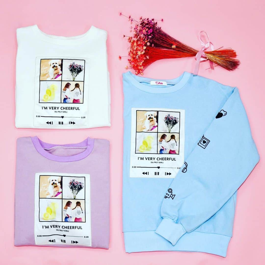 PINK-latteさんのインスタグラム写真 - (PINK-latteInstagram)「🌼NEW ARRIVAL🌼 _ _ 春っぽカラー＆春っぽ転写な スエットトップスが入荷してるよ💖 _ 袖がゆったりしてて シルエットがかわいいのお🥺❤️ _  転写スエットトップス ￥2.900+TAX _ #PINKLATTE #ピンクラテ #春物 #転写 #転写トップス #春トップス #春カラー #パステルカラー #ペールトーン」2月4日 18時15分 - _pink_latte