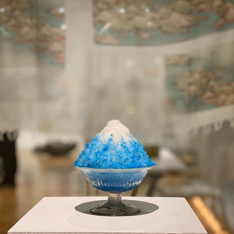 Warehouse TERRADA 寺田倉庫さんのインスタグラム写真 - (Warehouse TERRADA 寺田倉庫Instagram)「天王洲・T-ART HALLでは現在、「富士山展 3.0」を開催しています。  本展は、「ブロックチェーン×アート」をキーワードに全国で開催されたサテライト展の作品から、各界の有識者が選出した作品や、過去の富士山展の作品を展示するセレクション展です。  アーティストによるトークセッションや新鋭の若手作家によるショウケース展示も企画していますので、皆様ぜひお越しください。  開催日時：開催中～2月8日（土）11:00‐18:00 入場料：無料 場所：T-ART HALL  #富士山展 #artworks #art #exhibition #artgallery #現代アート #展覧会 #博多人形 #寺田倉庫 #warehouseterrada #tarthall #天王洲 #tennoz」2月4日 11時40分 - warehouse_terrada