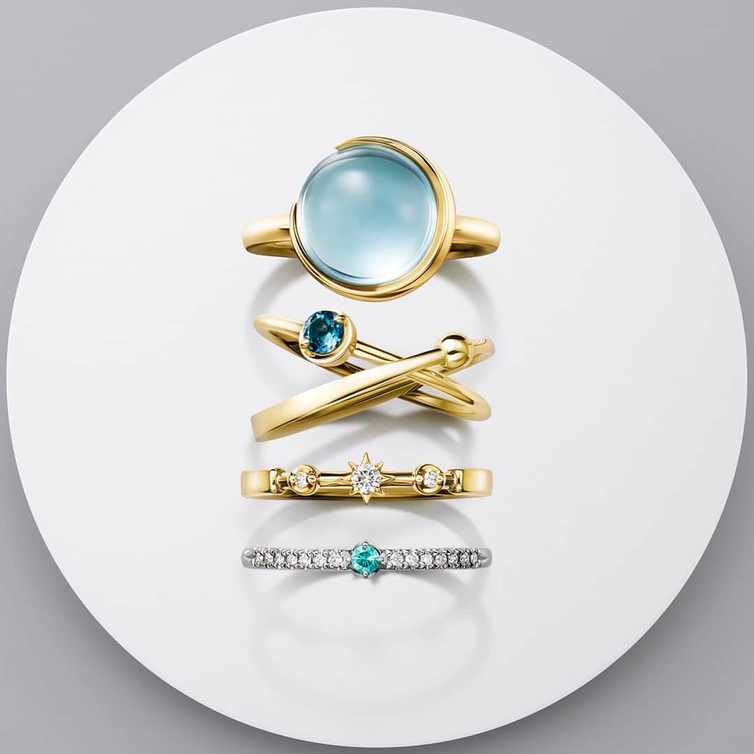starjewelry_pressさんのインスタグラム写真 - (starjewelry_pressInstagram)「ボリュームリングも1本ではなく何本かのリングと重ねるのが旬のスタイル。 濃淡異なるブルーストーンを組み合わせて美しいグラデーションを楽しんで。  #starjewelry #スタージュエリー #gold #blue #topaz #トパーズ #diamond #ダイヤモンド #paraibatourmaline #パライバトルマリン  #ring #リング #stacking #stack #春 #手元コーデ #jewelry #2020」2月4日 13時30分 - starjewelry_press