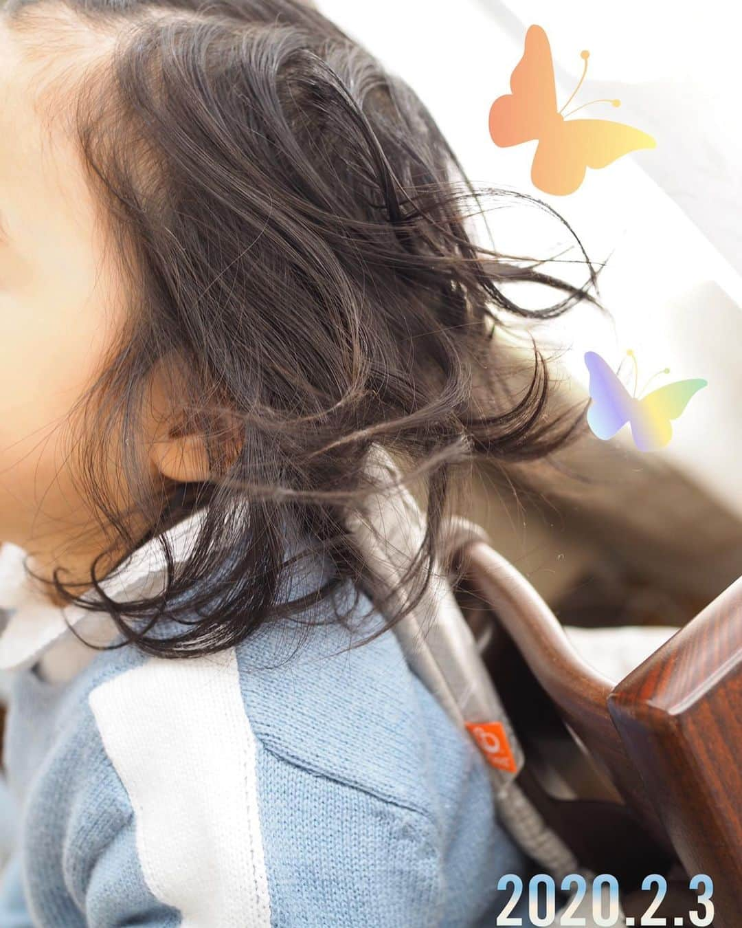 中村歌昇 さんのインスタグラム写真 - (中村歌昇 Instagram)「ビフォーアフター。 次男初めてのヘアカット。 男子です。 #次男 #おとうと #初めての #ヘアカット #一応男の子です #頑張って伸ばしていたのだが #そろそろ一回切ってみて #また伸ばそうと思う」2月4日 13時59分 - kasho_nakamura