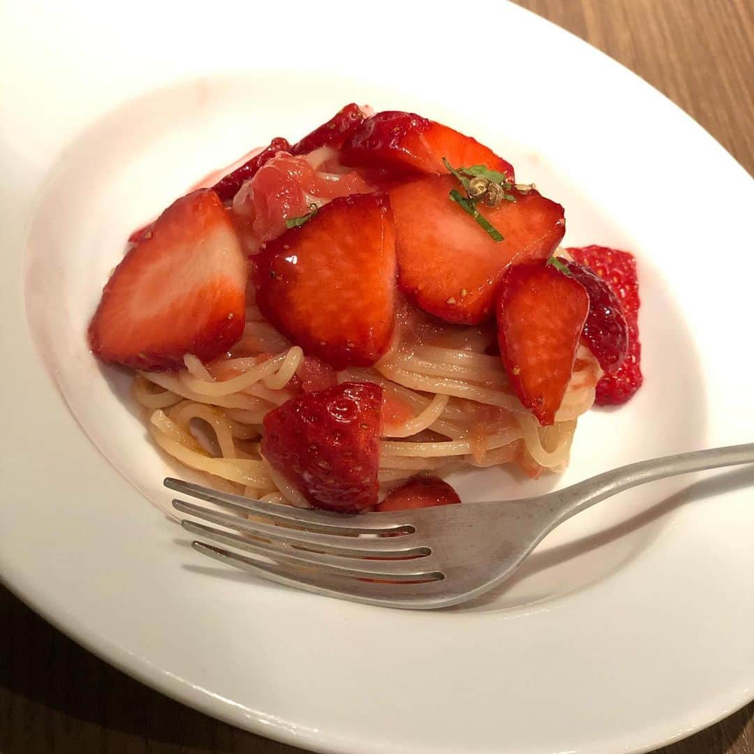 山本裕典さんのインスタグラム写真 - (山本裕典Instagram)「#ダルマット #久しぶりにいった #冷製パスタ #やっぱうめーな #食事が楽しいのは幸せ」2月4日 14時19分 - yusuke_yamamoto0119