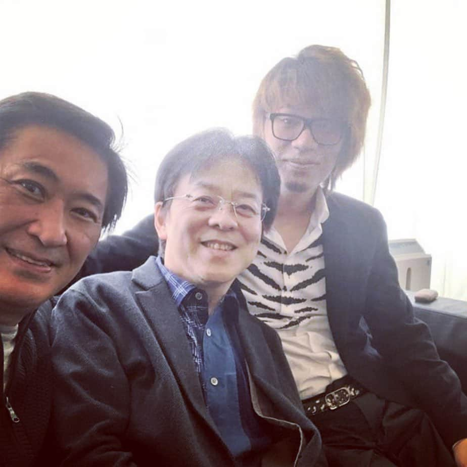 菅野祐悟さんのインスタグラム写真 - (菅野祐悟Instagram)「世界的なクラシックの #SAX 奏者。#須川展也 さんの為に、SAX協奏曲を書きます。 本日、須川さんと初顔合わせでした。 来年2月13日に、#東京シティフィル さんで世界初演します。場所は #サントリーホール です。  大仕事だー！！頑張ります！」2月4日 15時55分 - yugokanno