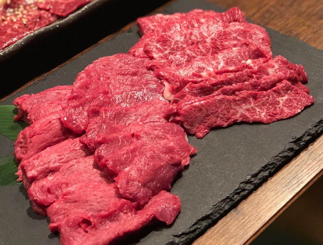 鷹木信悟さんのインスタグラム写真 - (鷹木信悟Instagram)「第29代王者なんで RAMPAGEの如く肉を喰らう🍖 鮨も好きだけど...🍣 #NEVER無差別級王座 #njpw #prowrestling」2月4日 16時28分 - takagi__shingo