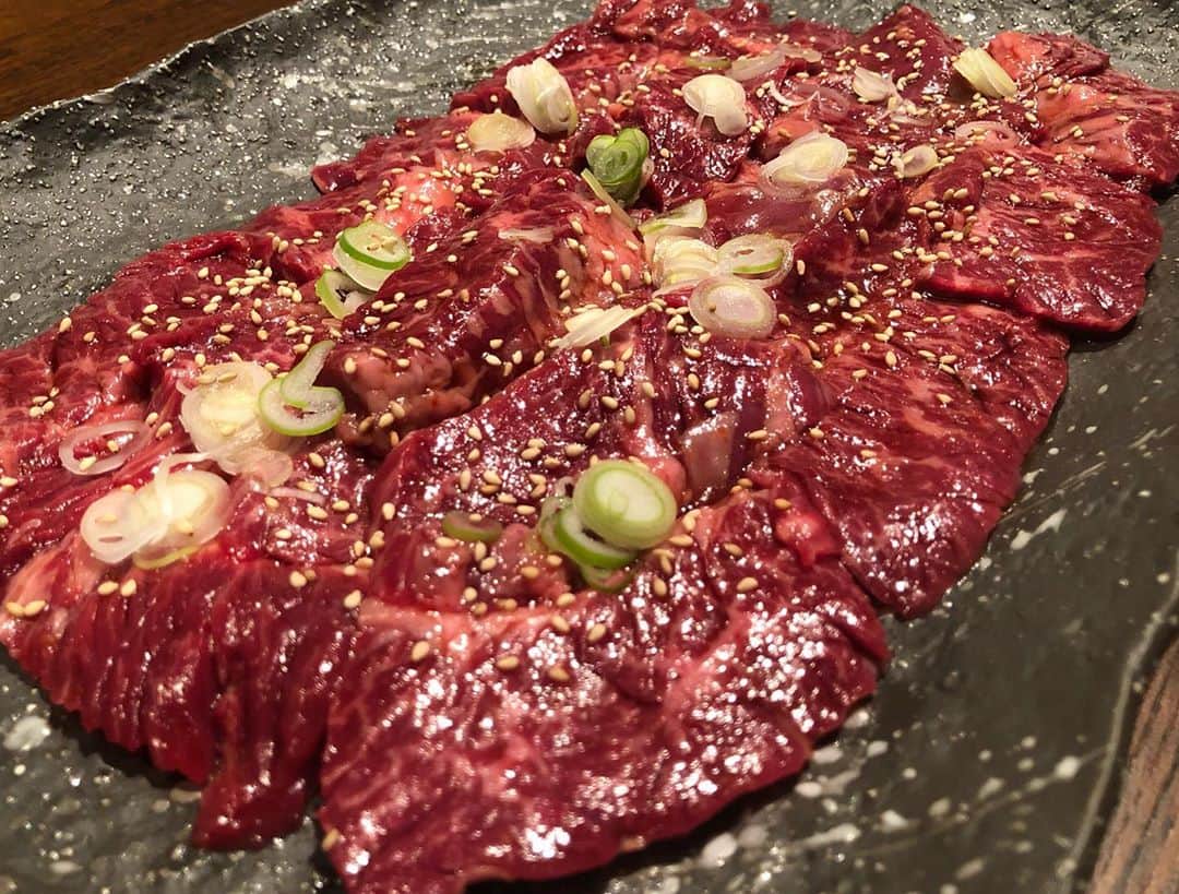 鷹木信悟さんのインスタグラム写真 - (鷹木信悟Instagram)「第29代王者なんで RAMPAGEの如く肉を喰らう🍖 鮨も好きだけど...🍣 #NEVER無差別級王座 #njpw #prowrestling」2月4日 16時28分 - takagi__shingo