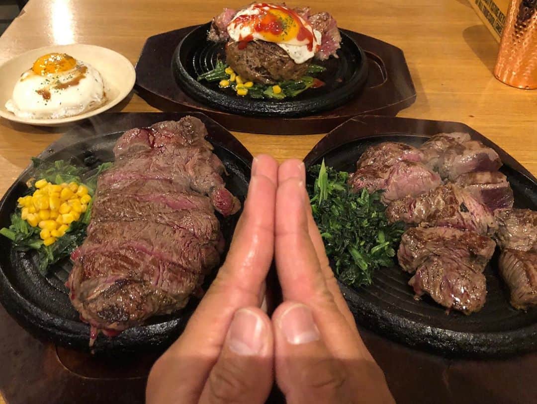 鷹木信悟さんのインスタグラム写真 - (鷹木信悟Instagram)「第29代王者なんで RAMPAGEの如く肉を喰らう🍖 鮨も好きだけど...🍣 #NEVER無差別級王座 #njpw #prowrestling」2月4日 16時28分 - takagi__shingo
