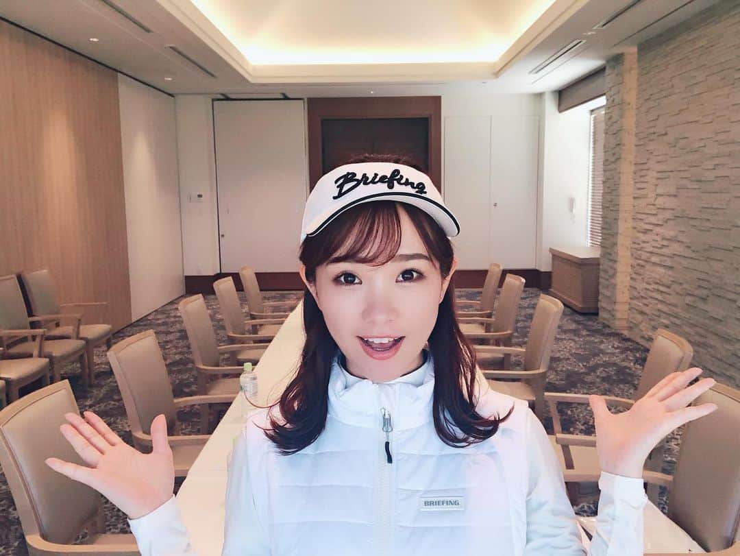 西村いちかさんのインスタグラム写真 - (西村いちかInstagram)「どーーーーん！ #女子控室 #golf #いちゴル　#ゴルフ女子」2月4日 18時55分 - ichika_nishimura