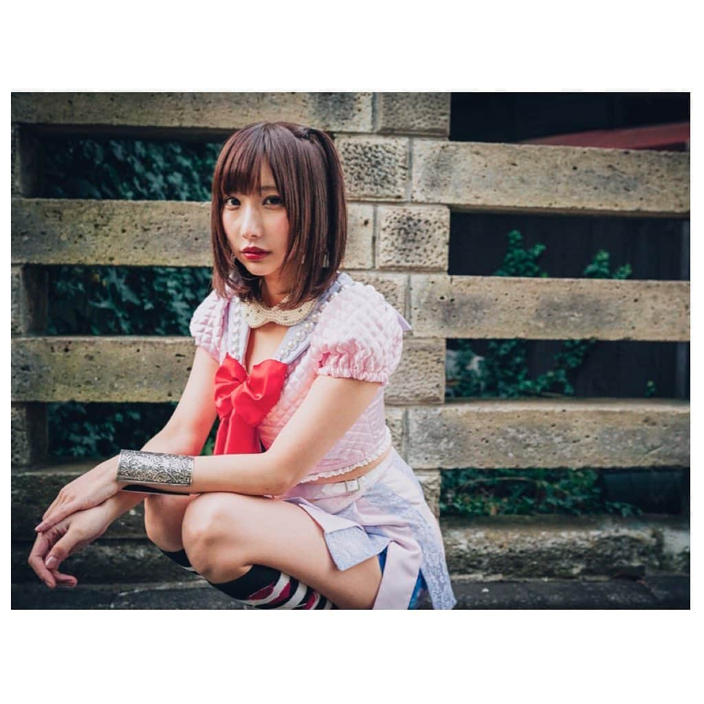 花咲来夢さんのインスタグラム写真 - (花咲来夢Instagram)「週プレグラジャパさんで連載中の、ぼくチラという企画の撮影をしていただきました🩳💓✨衣装もボクサーパンツもめっちゃ可愛くてテンション上がりました😻😻是非見てください❣️ 衣装→ Bed Room様🎀 pant design: 胡麻乃りお様💝  http://www.bokutira.com/articles/raimu.html #ぼくチラ #ボクサーパンツ #ボクサーパンツ女子 #週プレ #おしゃれさんと繋がりたい」2月4日 19時33分 - raimu_charlotte