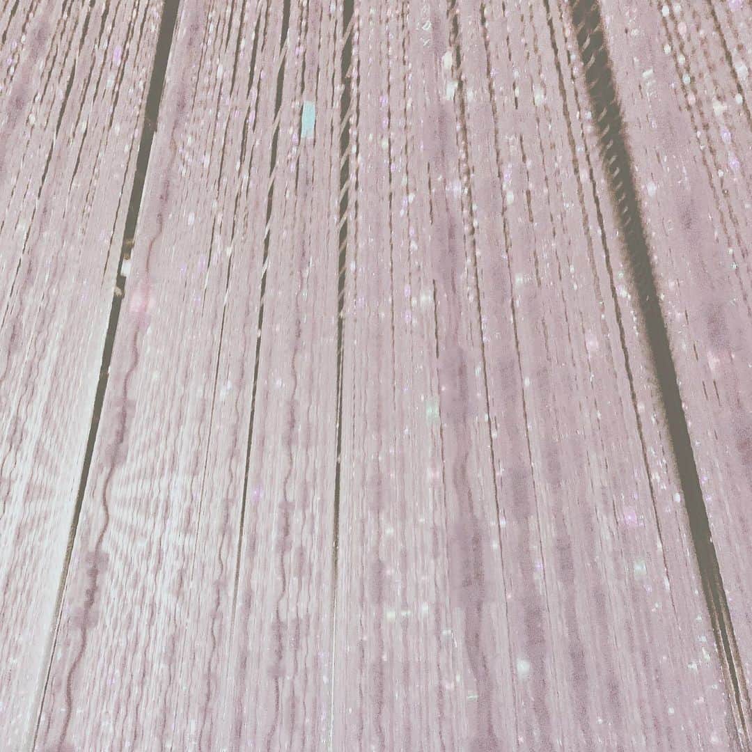 のインスタグラム：「🥀 ﻿ ﻿ おねーちゃん帰っちゃった。😢 ﻿ ﻿ ﻿ #マスク　#送るからね」