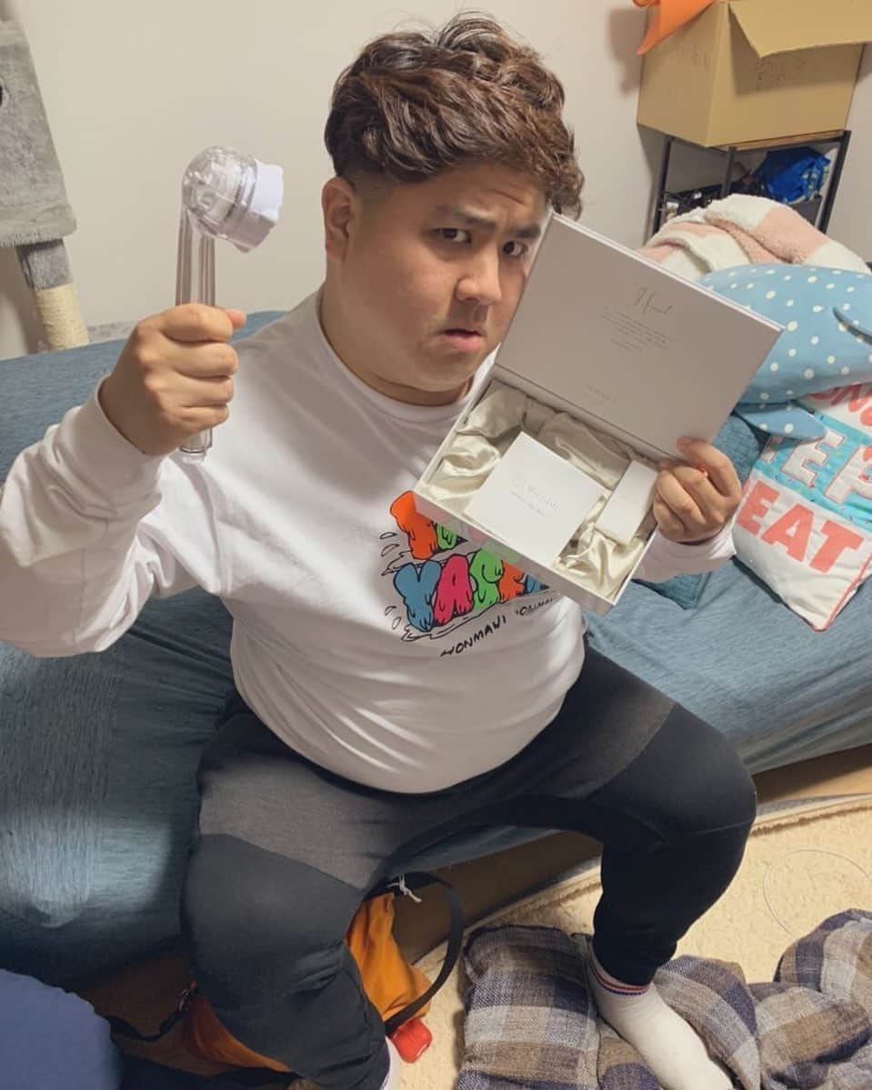 池田真一のインスタグラム：「たむけんさんのところでミラブル買っちゃいました！ 奥さんもめちゃくちゃ欲しい言うてたからめちゃくちゃ喜んでます😄  ウルトラファインバブル最高！！！！」