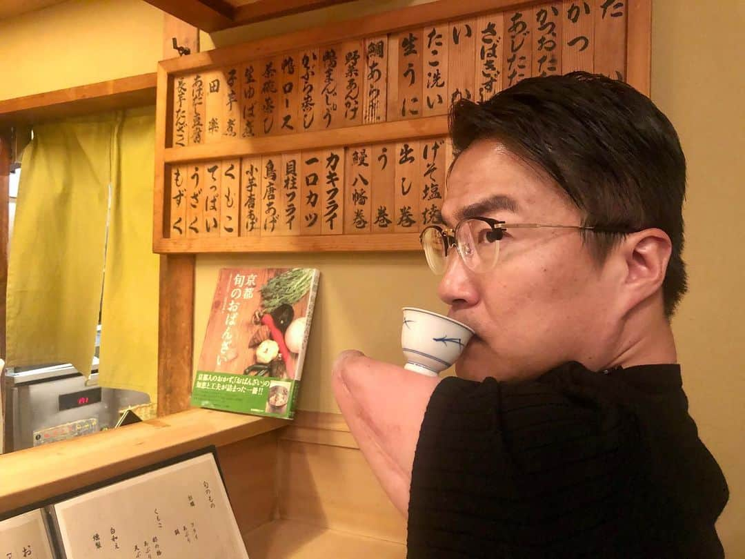 乙武洋匡さんのインスタグラム写真 - (乙武洋匡Instagram)「ひさしぶりの京都。  ひさしぶりの日本酒。  #京都 #KYOTO #先斗町 #日本酒 #割烹料理」2月4日 21時36分 - ototake_official