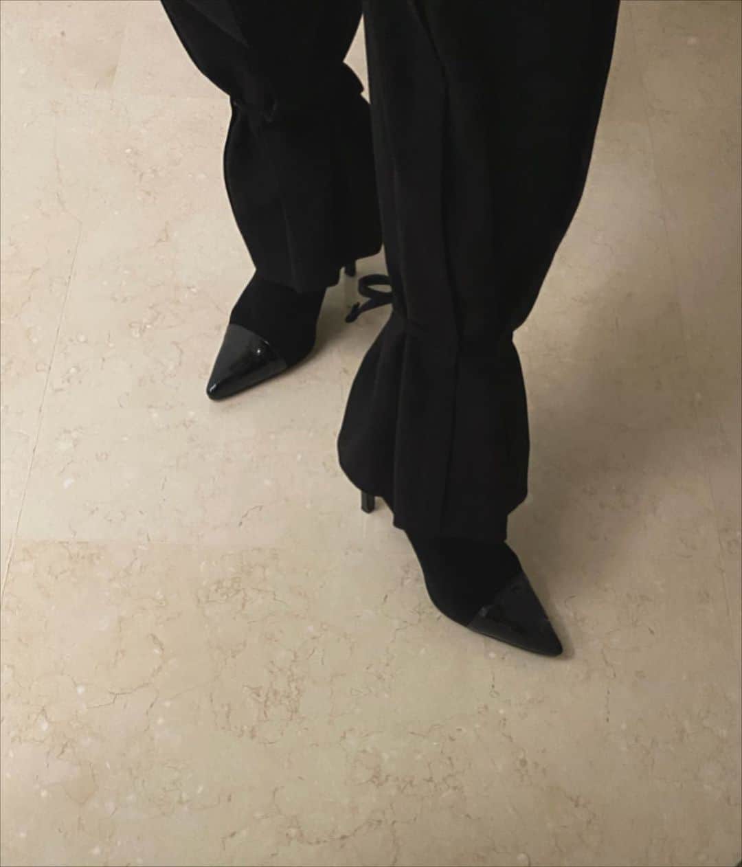 ヒョミン さんのインスタグラム写真 - (ヒョミン Instagram)「one day」2月4日 22時03分 - hyominnn