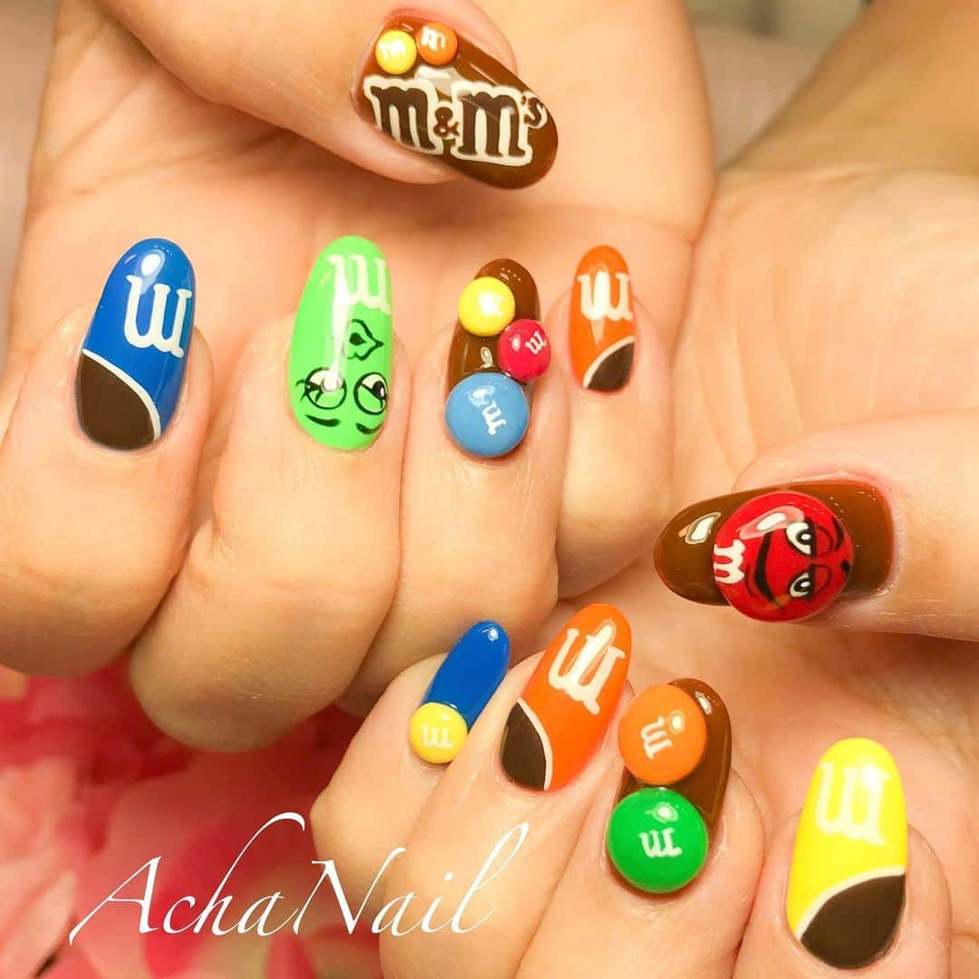 AchaNailさんのインスタグラム写真 - (AchaNailInstagram)「‪m&m'sネイル💖‬﻿ ﻿ ‪https://ameblo.jp/acha-nail/entry-12572803558.html‬﻿ ﻿ ‪#ネイル #ジェルネイル #フィルイン #フィルイン導入サロン #南池袋 #池袋 #池袋ネイルサロン #ネイルデザイン #チョコネイル #チョコレートネイル #チョコレート #キャラクターネイル #キャラネイル #3Dネイル #エムアンドエムズ #エムアンドエムズネイル #スイーツネイル #mandms‬ #mandmsworld #mandmsnails #Nails #AchaNail #NailStagram #InstaNails #Nailart #JapaneseNailart #NailDesign #Gelnails #kawaii #chocolatenails」2月4日 22時12分 - achanail