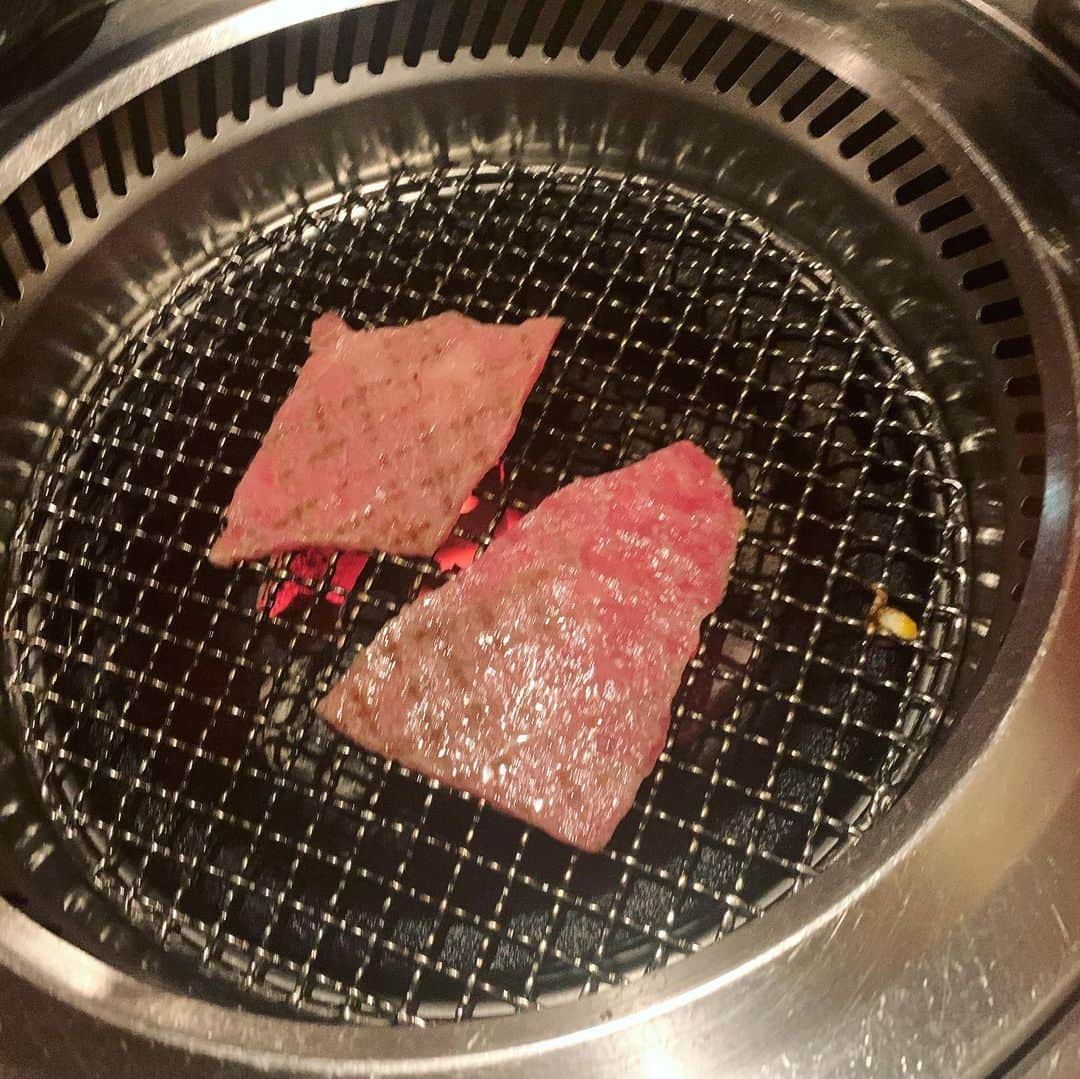 Chiakiさんのインスタグラム写真 - (ChiakiInstagram)「かなちゃんと🍖 ･ #肉スタグラム #石田屋 #029」2月4日 23時14分 - chianyanchu