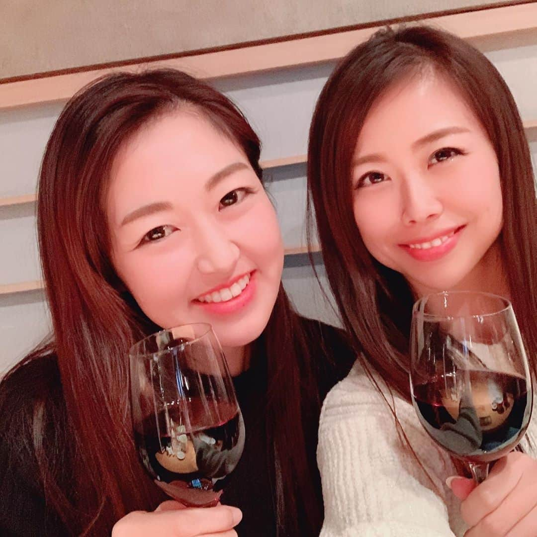 Chiakiのインスタグラム：「🍷」