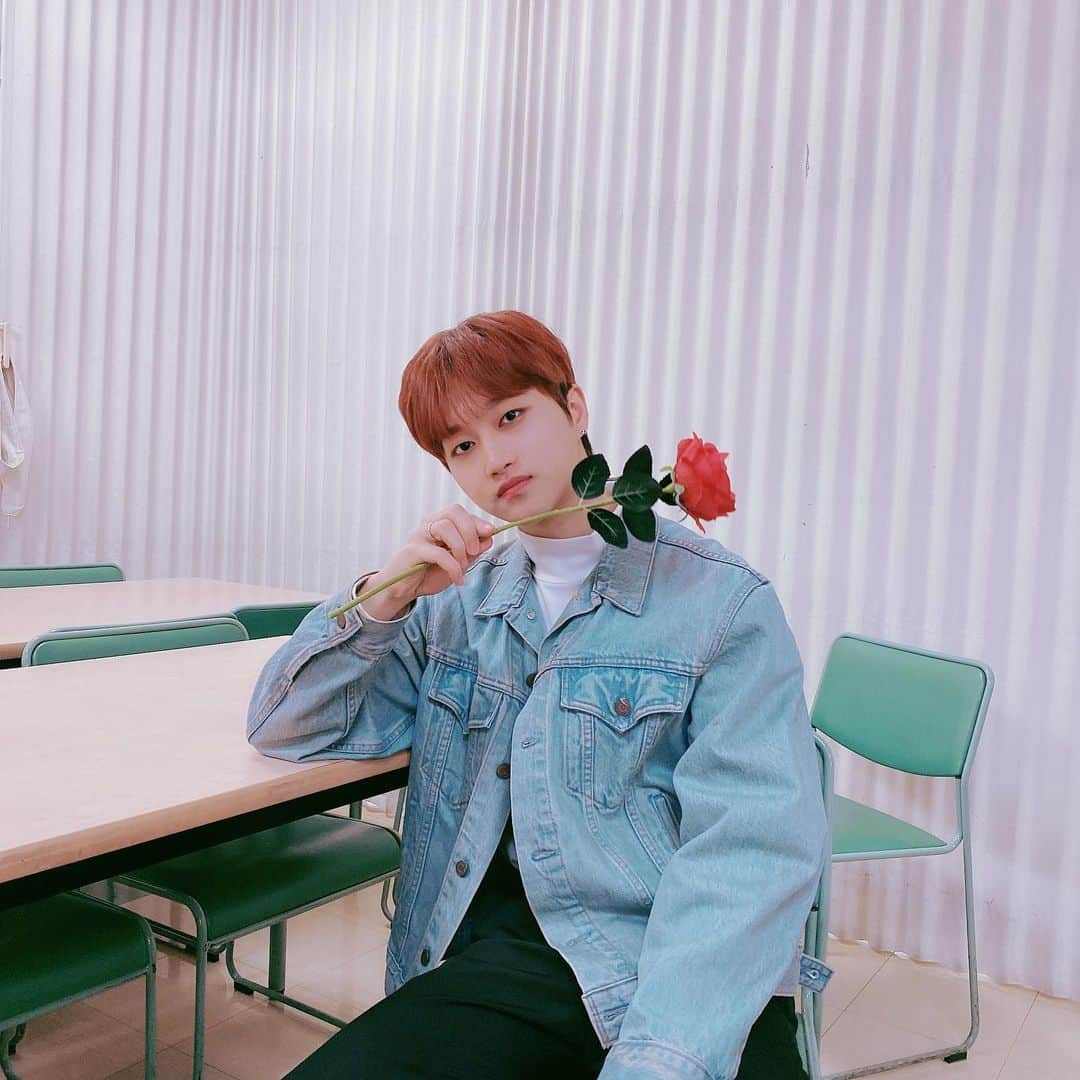 IN2ITさんのインスタグラム写真 - (IN2ITInstagram)「Never Give Up 👀👀 ㅤㅤ#인투잇 #인투유 #IN2IT #IN2U #Yeontae #연태 #아이젝 #Isaac #NGU #눈 #온다 #화이트 #잘지내요? #인투유_보고싶다」2月4日 23時43分 - official_in2it