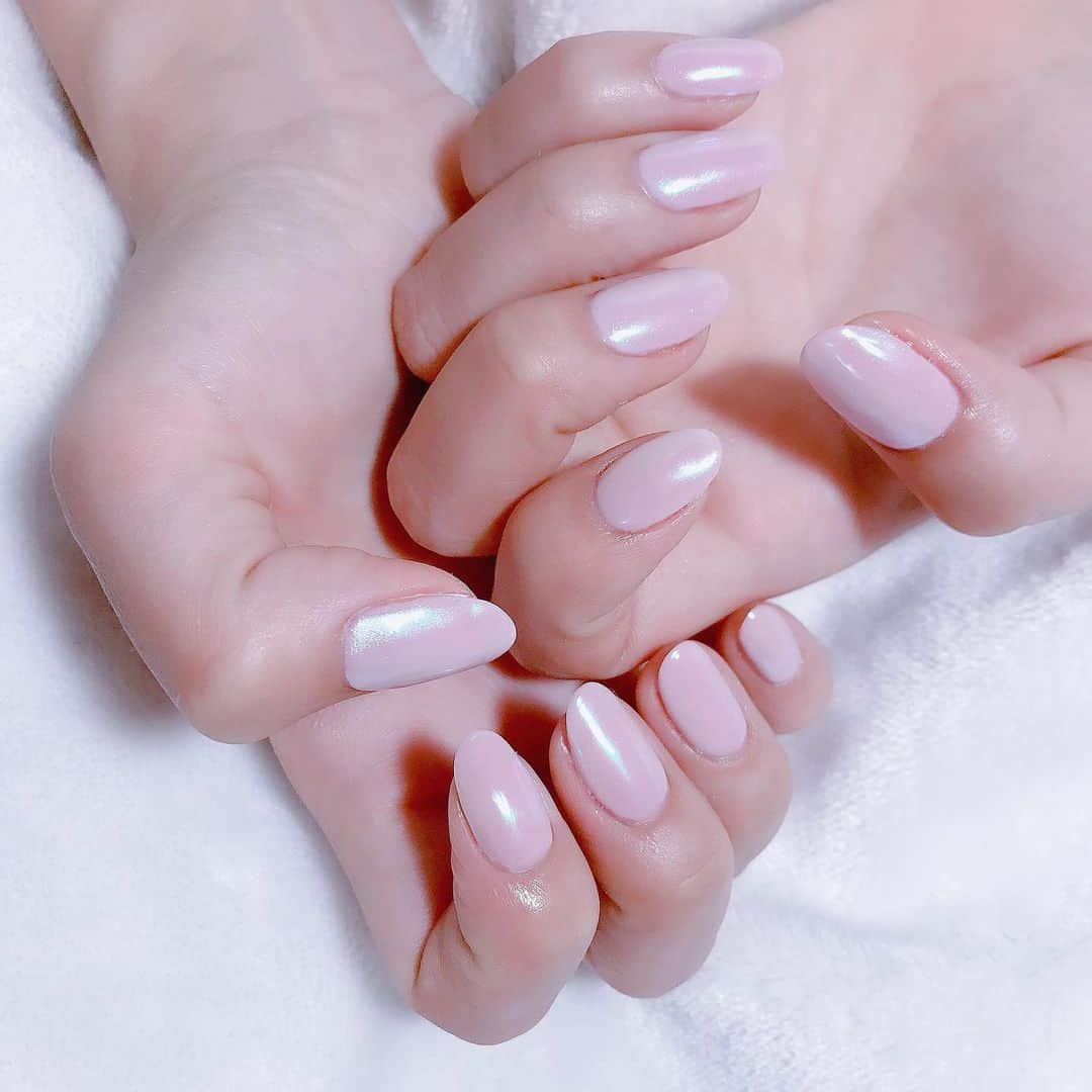 なかやまちえこのインスタグラム：「Aurora💫 PREGELex 835 +ミューズS083 mix MagicPowder Blue #nail #nails #nailart #ネイル #美甲 #ネイルアート  #clou #nagel #ongle #ongles #unghia #japanesenailart #manucure #네일 #젤네일 #네일아트 #네일리스트 #japanesenails #manicurist #gelnails #أظافر #オーロラネイル #auroranails #magicpowder #silentsiren #ひなんちゅ」