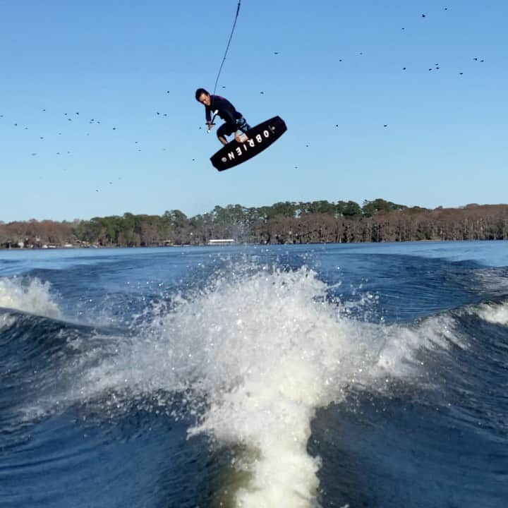 手塚翔太のインスタグラム：「2hits from butter morning sesh🧈🤤🍴 Enjoying winter season!」