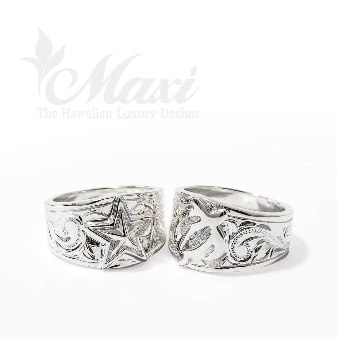 のインスタグラム：「Motif top rings, star and honu💛🌊💛🌊🤙✨ #maxi #maxihawaiianjewelry #hawaiianjewelry #hawaiianheirloom #engraving #hawaii #hawaiian #ring #star #honu #マキシ #マキシハワイアンジュエリー #ハワイアンジュエリー #ハワイ #ハワイアン #リング #指輪 #スター #星 #ホヌ」