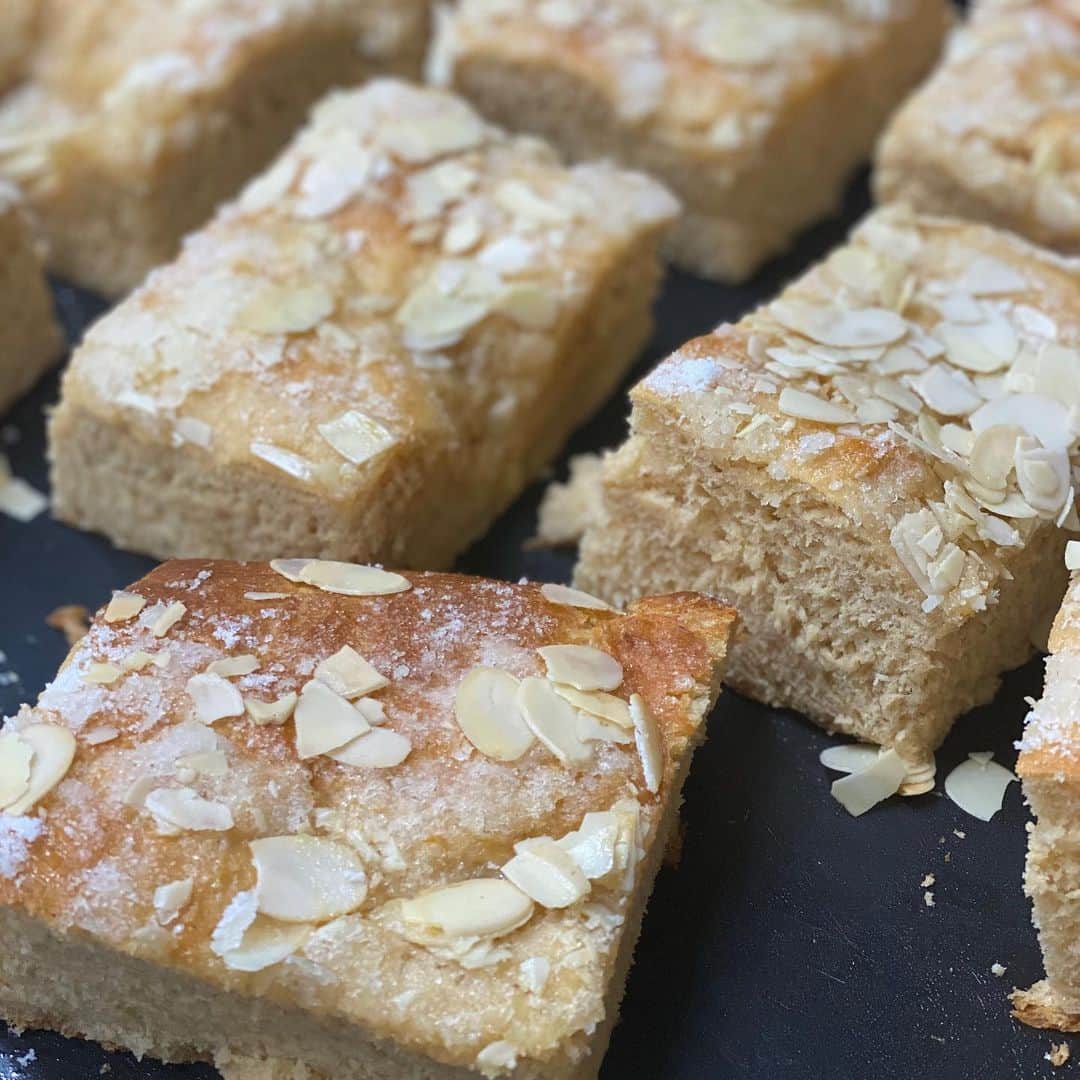 魔女菅原のグルメインスタ