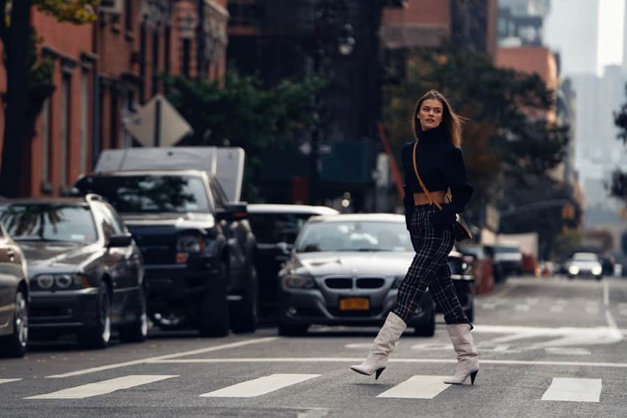 ニーナ・アグダルさんのインスタグラム写真 - (ニーナ・アグダルInstagram)「I never get booked for shows so i do my own and have my best friend take pictures of me and honestly i think its better that way #nyfw2020」2月5日 8時22分 - ninaagdal