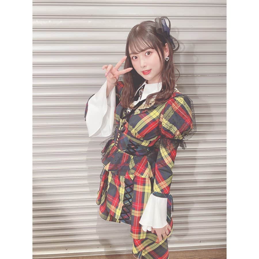 達家真姫宝さんのインスタグラム写真 - (達家真姫宝Instagram)「衣装がかわいい…🥰♡ ずっと着たかった衣装！　　#akb生写真」2月5日 11時01分 - makiho_official