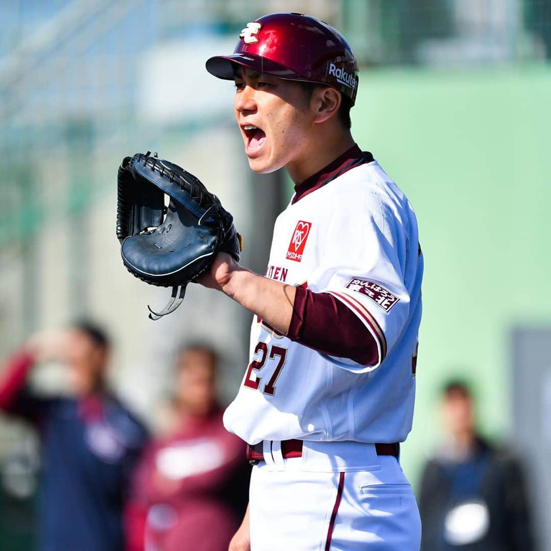 東北楽天ゴールデンイーグルスさんのインスタグラム写真 - (東北楽天ゴールデンイーグルスInstagram)「⚾️ キャンプの様子をお届け☀️ MyHEROへメッセージをよろしくお願いします✌🏼 #rakuteneagles #NOWorNEVERいまこそ #日本一の東北へ #写真もイープレで #岸孝之 #鈴木大地 #藤田一也 #島内宏明 #岡島豪郎」2月5日 11時27分 - rakuten_eagles