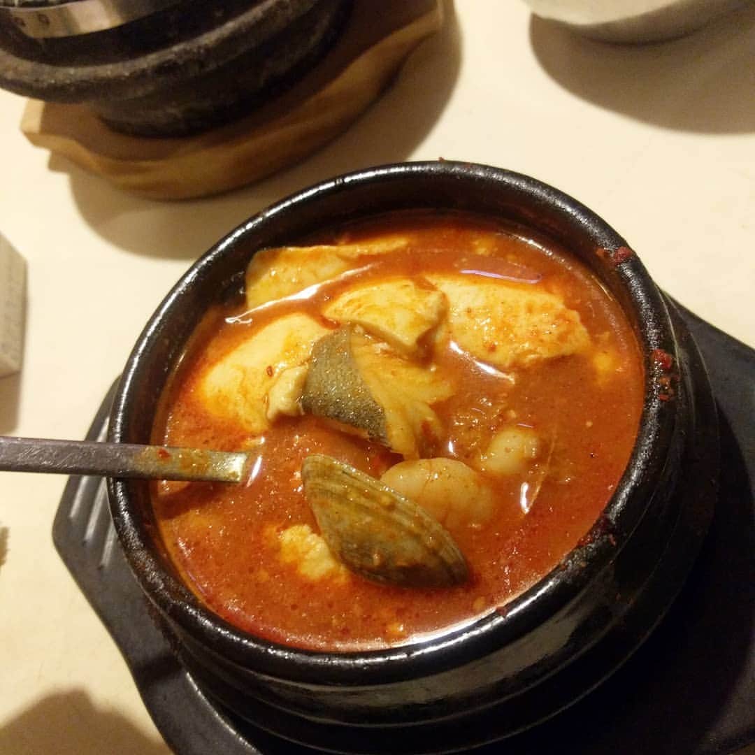 越中睦士のグルメインスタ