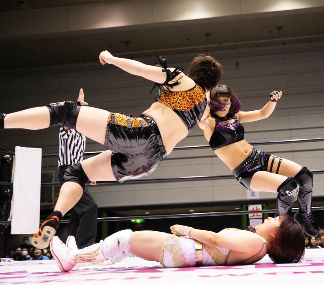 小野崎玲皇のインスタグラム：「AZMさんと連携した時の🦁👏」