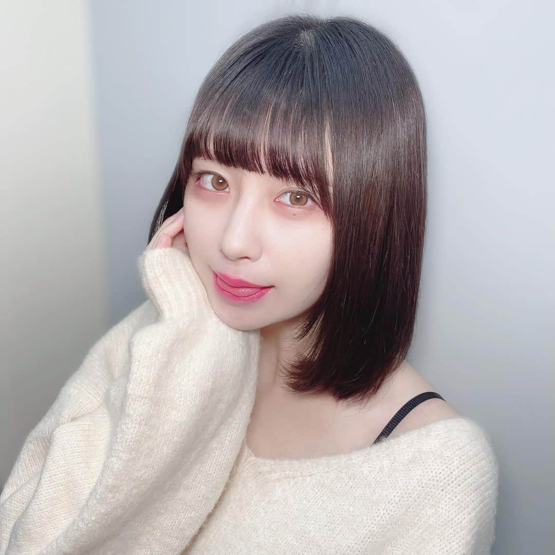 宮内凛さんのインスタグラム写真 - (宮内凛Instagram)「. . 前髪切った😌」2月5日 22時19分 - miyauchi_rin