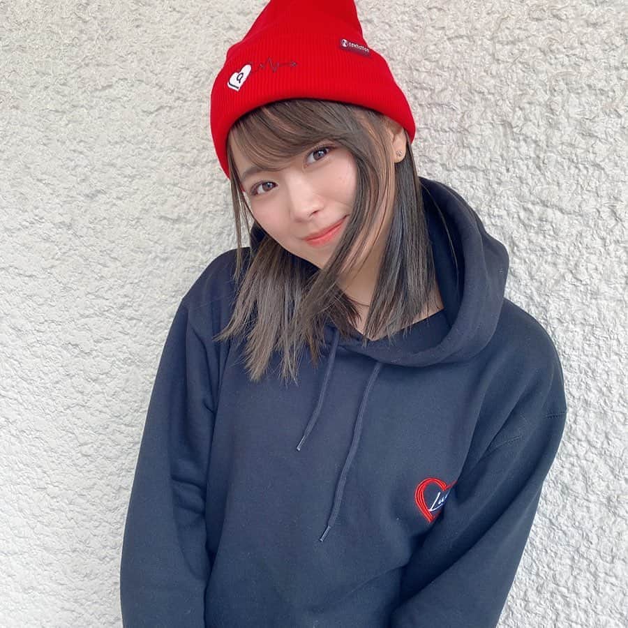 のインスタグラム：「@xxsuzuranxx さんプロデュース @gorurun_  バレンタイン限定商品‼︎‼︎‼︎‼︎‼︎‼︎ すごく可愛いです😍🧡 気になった方は早めにチェックしてみてください😊👍 #山内鈴蘭 #激かわ❤️ #ゴルフ #golf #goruran」