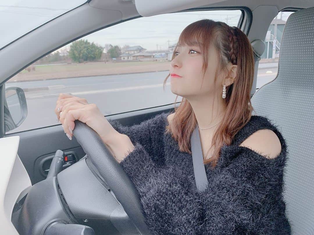 太田里織菜さんのインスタグラム写真 - (太田里織菜Instagram)「. . 安全運転でまいります♡ . 東京の街を運転するのは怖すぎた(笑) . #らぶどる」2月5日 16時35分 - riopyon1231