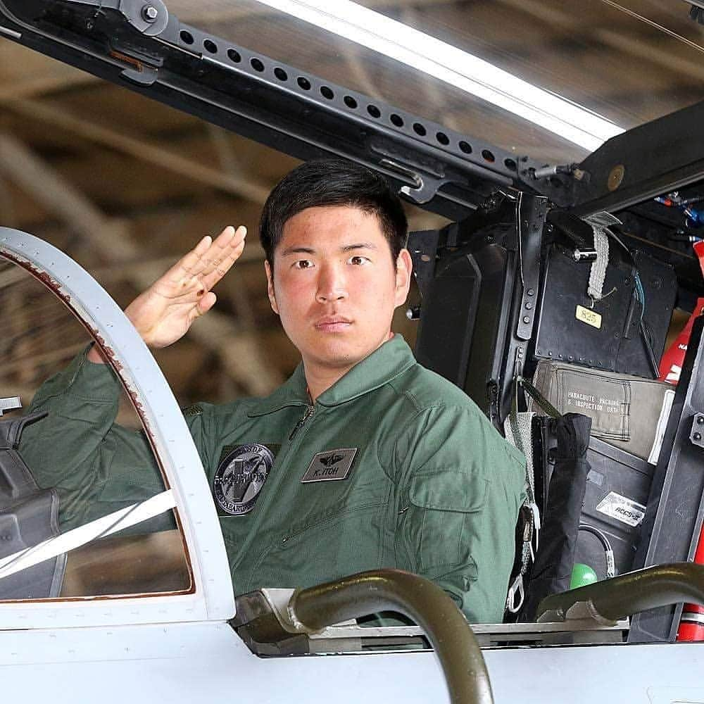 読売巨人軍さんのインスタグラム写真 - (読売巨人軍Instagram)「新人選手らが航空自衛隊に✨✈ #堀田賢慎 投手 #太田龍 投手 #菊田拡和 選手 #井上温大 投手 #山瀬慎之助 選手 #伊藤海斗 選手 #平間隼人 選手 #加藤壮太 選手 #東京ドーム #巨人 #ジャイアンツ #読売ジャイアンツ #giants  #プロ野球  #野球」2月5日 17時12分 - yomiuri.giants